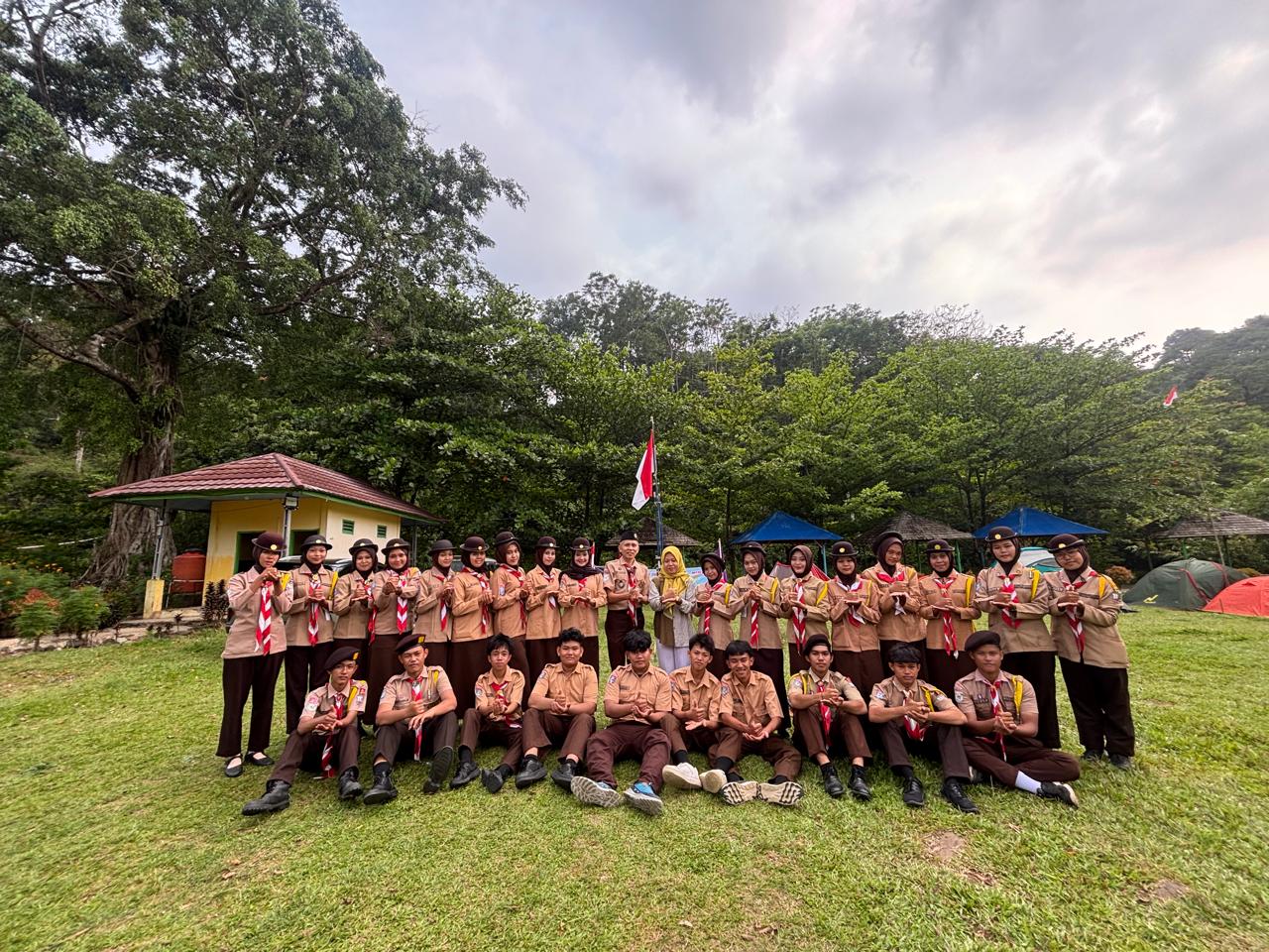 PERKEMAHAN PRAMUKA SMK S 16 FARMASI BENGKULU
